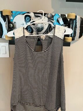Mudd Black & White Striped Tank with Lace Shoulders